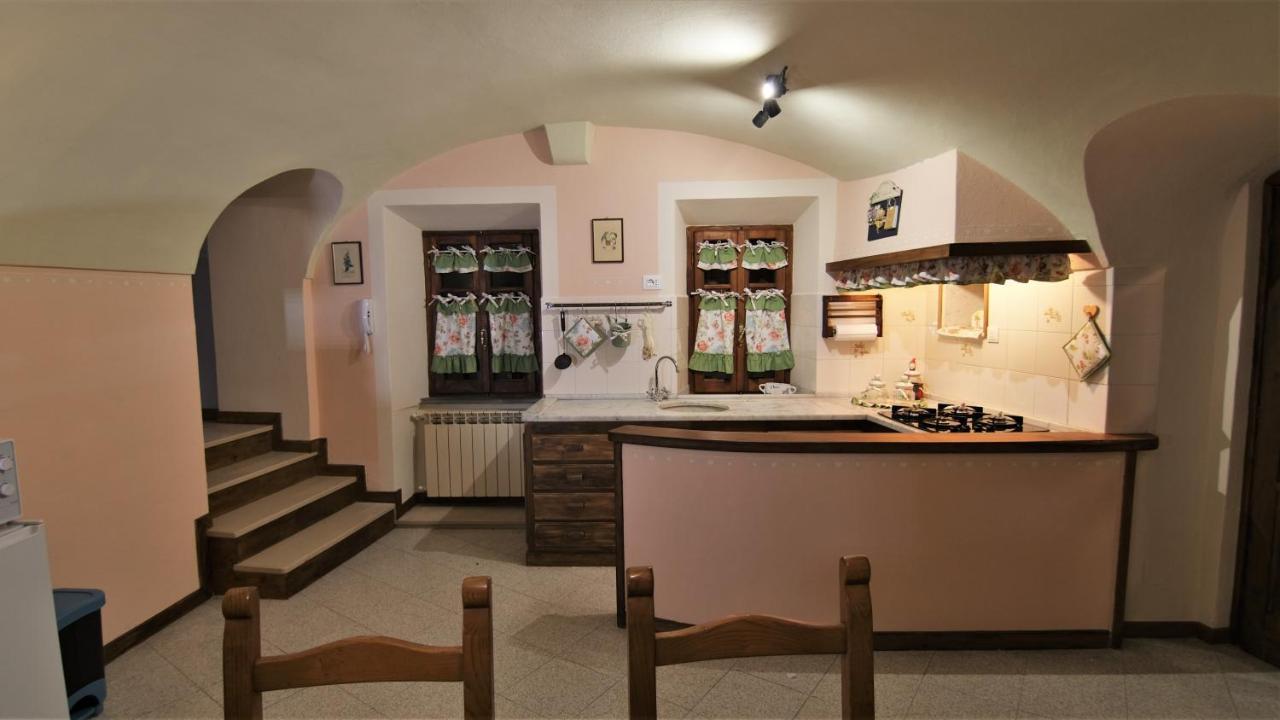 La Casina Dei Cuori Di Nonna Miglia Villa Pallerone Exterior foto