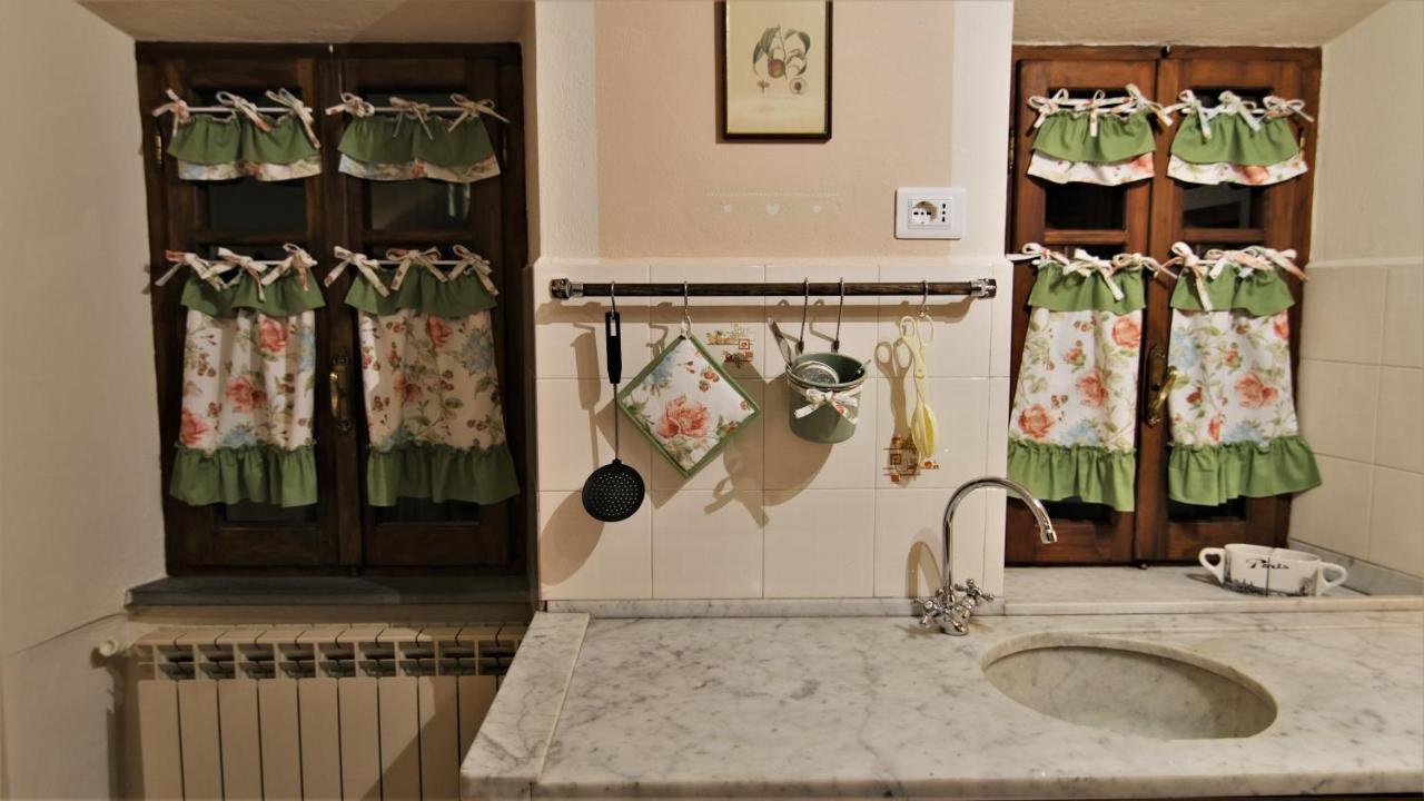 La Casina Dei Cuori Di Nonna Miglia Villa Pallerone Exterior foto